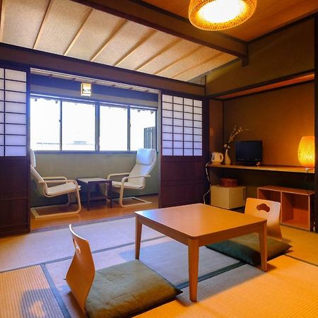 Yufuin Ryokan Tadaima Buitenkant foto
