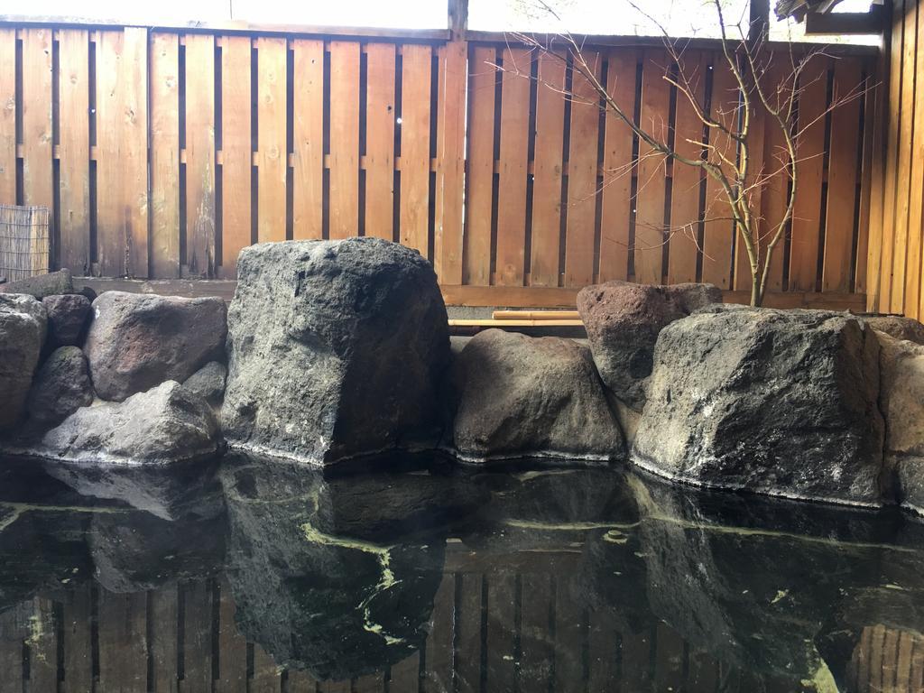 Yufuin Ryokan Tadaima Buitenkant foto