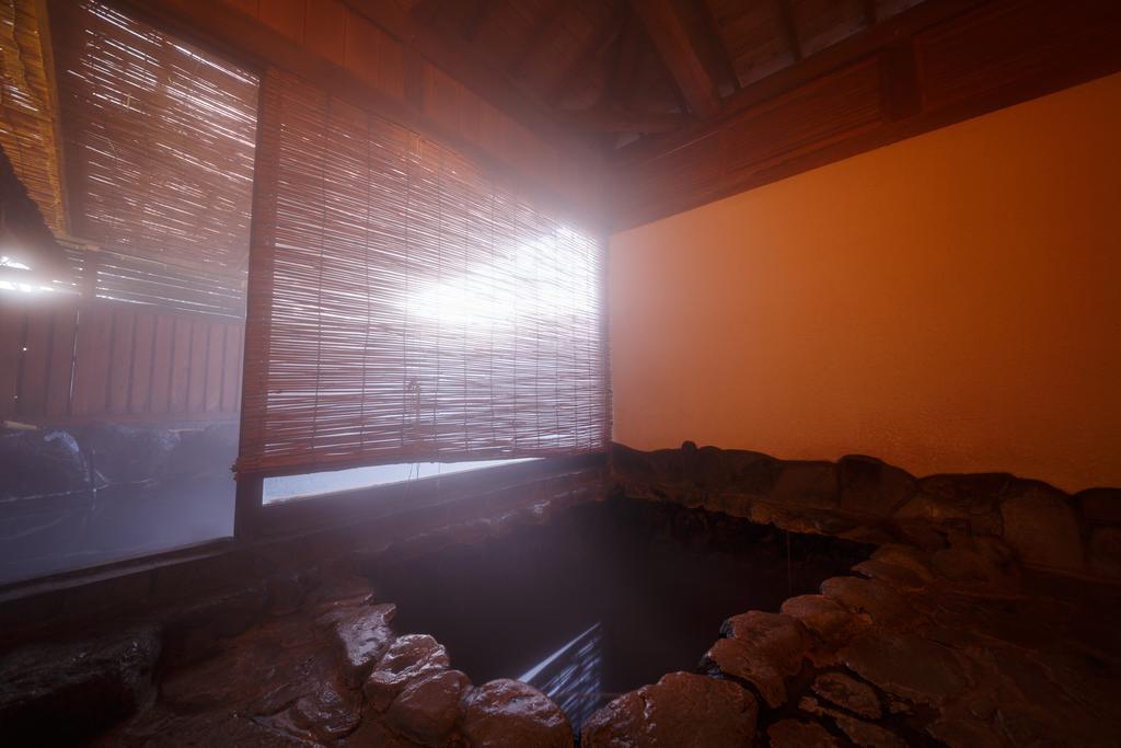 Yufuin Ryokan Tadaima Buitenkant foto