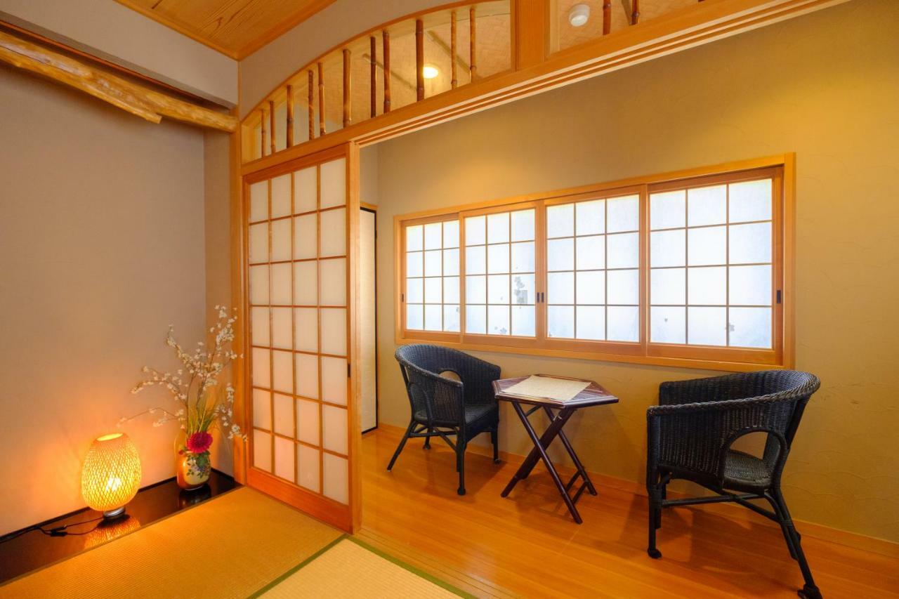 Yufuin Ryokan Tadaima Buitenkant foto